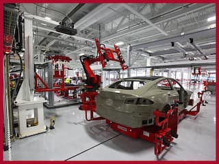 India's Manufacturing PMI Eases To 3-month Low At 57.5 In August; Details Inside