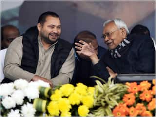 Bihar Political Crisis: Tejashwi Yadav Misses Official Event At Raj Bhavan; Calls Meeting With Close Aides