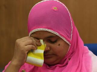 क्या फिर जेल से बाहर आएंगे बिलकिस के गुनहगार? गुजरात सरकार ने SC में दाखिल की याचिका; जानें क्या है उसमें