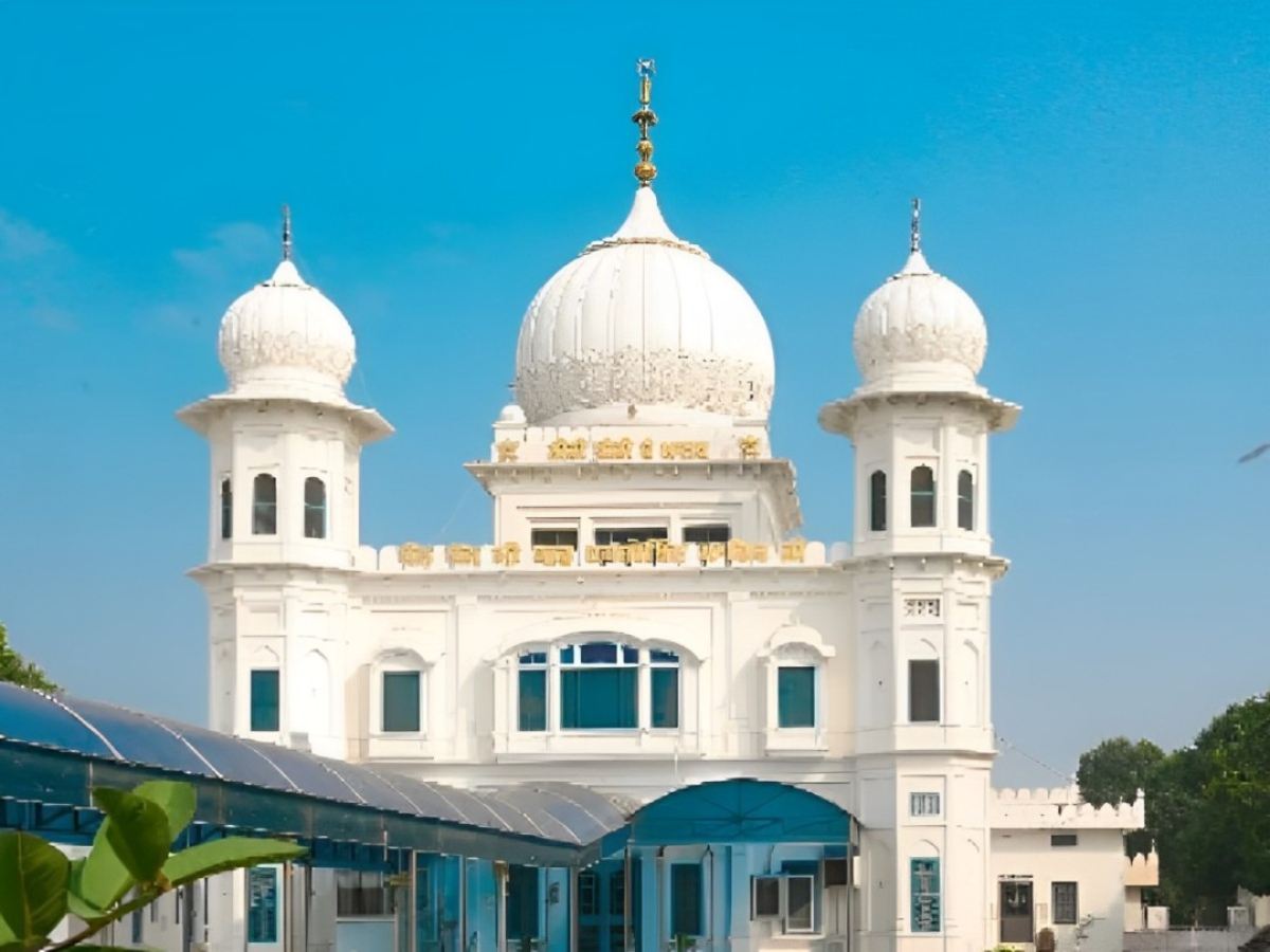 Gurudwara Charan Kamal Sahib To Nehru Rose Garden: 5 Best Places To ...