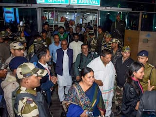 Jharkhand Trust Vote TODAY: Coalition MLAs Return To Ranchi From Hyderabad; Express Unity, Confidence