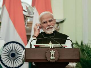 Politics: पीएम मोदी के वाराणसी पहुंचते ही संत रविदास को मनाने पर क्यों है फोकस? क्या हैं सियासी मायने ?