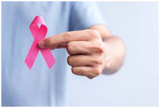 100 मरीजों में से 1 पुरुष होता है Breast Cancer का शिकार, शरीर में दिखने लगते हैं ये बदलाव