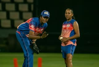 Shabnim Ismail, Issy Wong join Mumbai Indians On Day 7 Of Camp