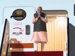 PM Modi UAE Visit Highlight: अबू धाबी में मंदिर उद्घाटन के बाद कतर पहुंचे PM मोदी