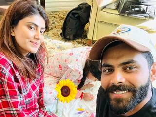 रवींद्र जडेजा के पिता के साथ तनावपूर्ण संबंधों पर रिवाबा का जवाब वायरल, बोलीं...