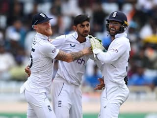 PAK मूल के शोएब बशीर ने IND के खिलाफ हासिल किया खास मुकाम, ऐसा करने वाले ENG के दूसरे गेंदबाज बने