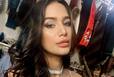 Poonam Pandey flashes nipples in hot yoga picture! Raunchy Indian ...