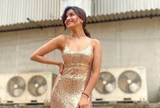 Meet Vani Nayak, The Background Dancer From Shahid-Kriti's Song Who is Going Viral For All Good Reasons