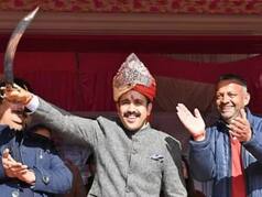 Meet Vikramaditya Singh, Who Resigns From Himachal Cabinet - Know  All  About  Him