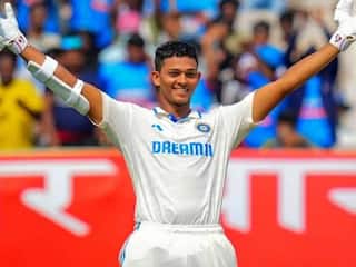 IND vs ENG: यशस्वी जायसवाल ने रचा इतिहास, यह उपलब्धि हासिल करने वाले पहले भारतीय बने