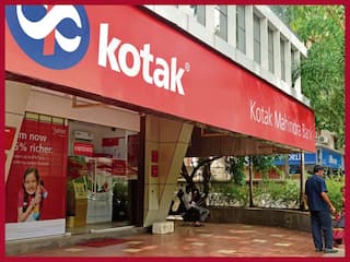 RBI Bars Kotak Mahindra Bank From Issuing New Credit Cards; Here's How