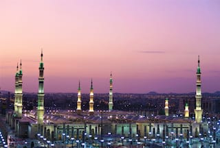Saudi Arabia Is Giving Away 96-Hour Stop Over Visa For Indians; Check Details