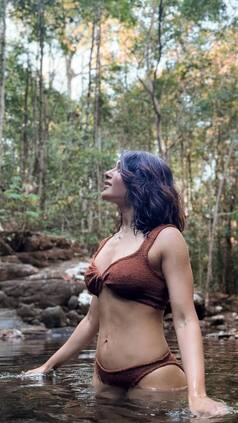 Samantha Stuns in Bikini During Vacation in Malaysia