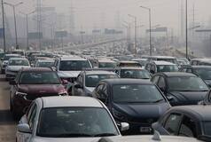 VIDEO: Massive Traffic Jam Witnessed On Delhi-Gurugram Roads Including ITO, Dhaula Kuan, Ashram