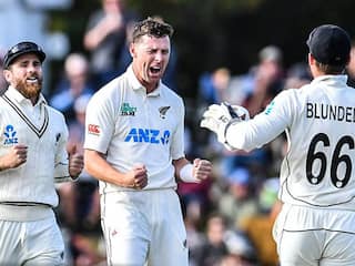 AUS vs NZ: ऑस्ट्रेलिया के खिलाफ 31 साल का सूखा खत्म करने की राह पर न्यूजीलैंड, ऐतिहासिक जीत से 6 विकेट दूर