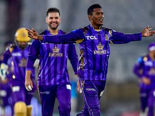 IPL ऑक्शन में किसी ने नहीं दिया था भाव, लेकिन अकिल हुसैन ने PSL 2024 में हैट्रिक लेकर मचाई सनसनी