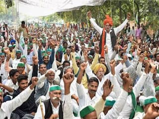 Delhi में किसानों की 'महापंचायत' आज, घर से निकलने से पहले जान लें ट्रैफिक अपडेट; इन रास्तों पर रहेगी पाबंदी