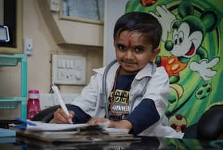 Meet Ganesh Baraiya, World's Shortest Doctor From Gujarat Whose Determination Knows No Bounds