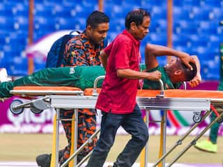 IPL 2024: चेन्नई सुपर किंग्स का तीसरा खिलाड़ी हुआ चोटिल, स्ट्रेचर के जरिए मैदान से बाहर ले जाया गया