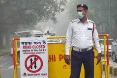 No Parking, Halting Vehicles On THESE Roads In Delhi Today