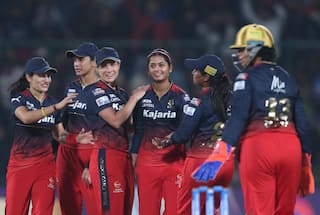 DC vs RCB: श्रेयांका पाटिल, एलिस पेरी के शानदार प्रदर्शन के दम पर RCB ने दिल्ली कैपिटल्स को हरा WPL 2024 फाइनल जीता