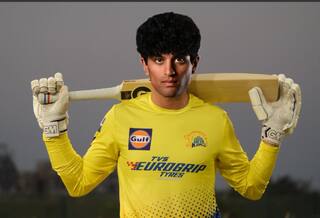 MS Dhoni जैसे खिलाड़ी के साथ ड्रेसिंग रूम शेयर करना बेहद खास: रचिन रवींद्र