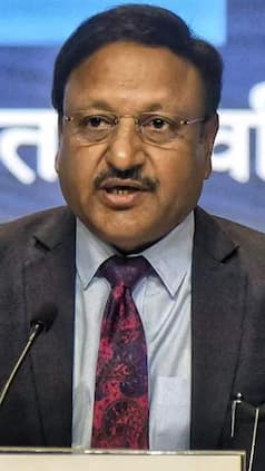 CEC Rajiv Kumar Educational Qualifications