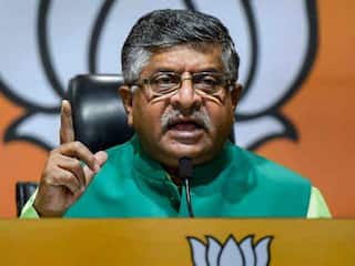 RJD-Congress Workers Clash At INDIA Bloc Ranchi Rally, BJP Mocks With 'Broken Partnership' Jibe