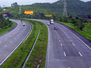 Mumbai Coastal Road Project: Maharashtra CM Eknath Shinde Inspects First Phase, Here's When It Will Open For Public