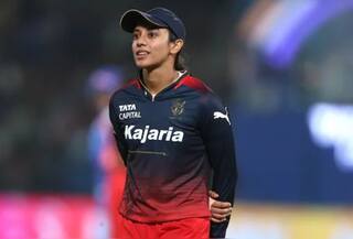 Smriti Mandhana Gets Emotional After RCB Beat DC in WPL Final | Watch VIDEO
