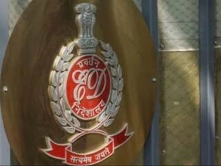 Delhi Excise Policy Case: पंजाब में ED का एक्शन, शराब नीति मामले में पंजाब एक्साइज कमिश्नर के घर छापेमारी