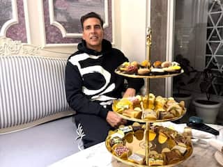 Akshay Kumar Spotted at a Delhi Mithai Shop