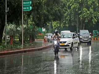 Delhi Residents Alert! Rainy Day Ahead With Strong Winds, IMD Forecast Reveals