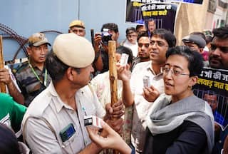 AAP Stages Protest Outside Tihar Jail, Blames BJP For Not Giving Insulin To Arvind Kejriwal