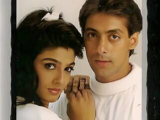 कॉलेज के दिनों में ही 5 फिल्मों के ऑफर ठुकरा चुकी थीं रवीना टंडन, फिर सलमान के साथ किया बॉलीवुड में डेब्यू