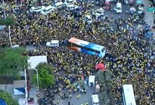 MS Dhoni Fans Turns Lucknow Yellow Ahead Of LSG vs CSK IPL 2024 Clash | Watch Video