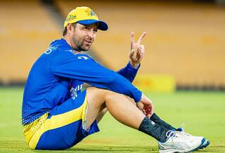 IPL 2024 से बाहर होने के बाद चेपॉक में CSK टीम से जुड़े डेवोन कॉन्वे, क्या है कारण