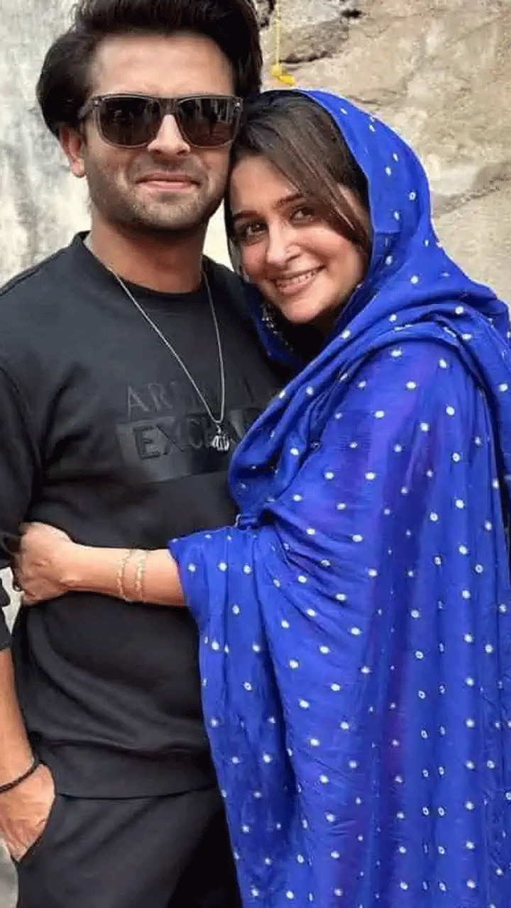 प्यार की खातिर इन 9 हसीनाओं ने लांघ दी धर्म की दीवारें