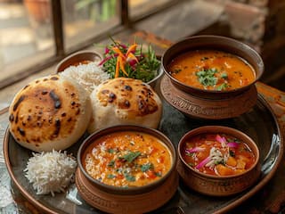 6 Awesome Spots For Food Lovers In Spiritual Shirdi