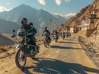 Discover The Top 9 Must See Tourist Spots In Leh Ladakh
