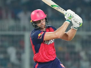 KKR के खिलाफ शतक ठोककर जोस बटलर ने लगाई रिकॉर्ड्स की झड़ी, क्रिस गेल को किया बाय बाय