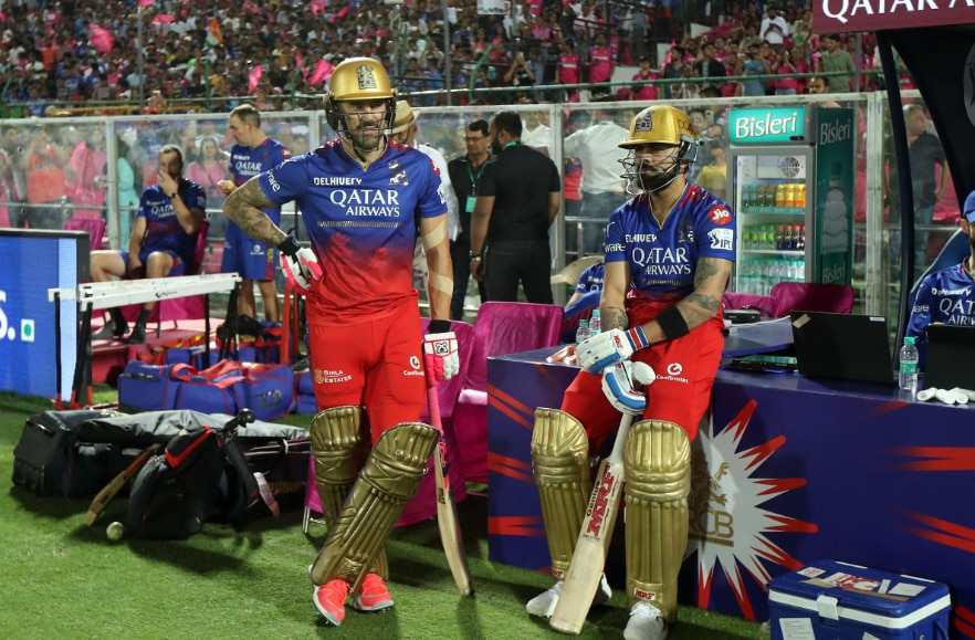 कमजोर गेंदबाजी अटैक की वजह से RCB के बल्लेबाजों को अतिरिक्त रन बनाने पड़ते है: फाफ डु प्लेसिस