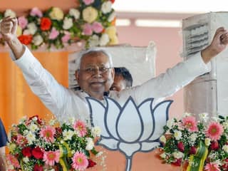 'Pati-Patni' Raj Ruined Bihar For 15 Years: Nitish Jabs Former Ally Lalu At Nawada Poll Rally