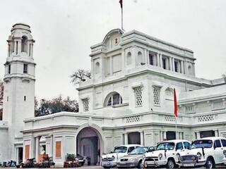 MHA Suspends Delhi Assembly Secretary Over ‘Irregularities' In Flyover Project