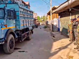 NIA Raids 9 Places Across Kashmir In Major Crackdown Against 'Hybrid' Terrorists, OGWs | Video