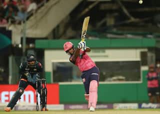 GT vs RR IPL 2024: गुजरात के खिलाफ हार के बाद राजस्थान रॉयल्स के कप्तान संजू सैमसन पर लगा ₹12 लाख का जुर्माना