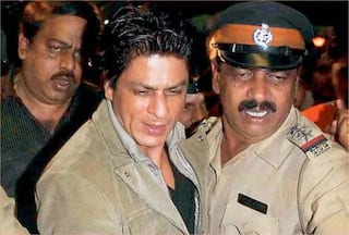 Shah Rukh Khan's Security Increased Following Salman Khan Firing Incident, Watch Video