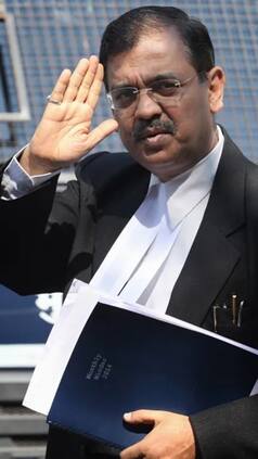 Ujjwal Nikam Education Qualification