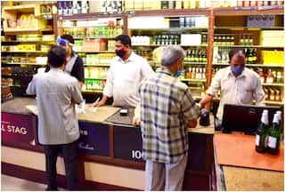 BIG Liquor Price Drop: Alcohol To Become Cheaper In THIS State From Sept; Check New Prices For Beer, Rum, Whiskey